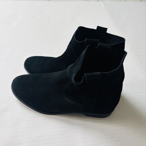 Gianni Bini Shoes - Gianni Bini Black Suede Slouchy Ankle Pull On Boots Flat Round Toe Women 9M Boho